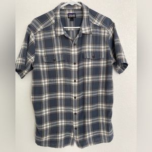 Patagonia Men’s Large cotton button down shirt